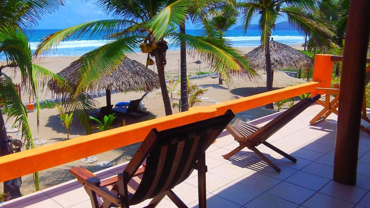 Bungalows Tree Tops - Adults Only Zihuatanejo Dış mekan fotoğraf