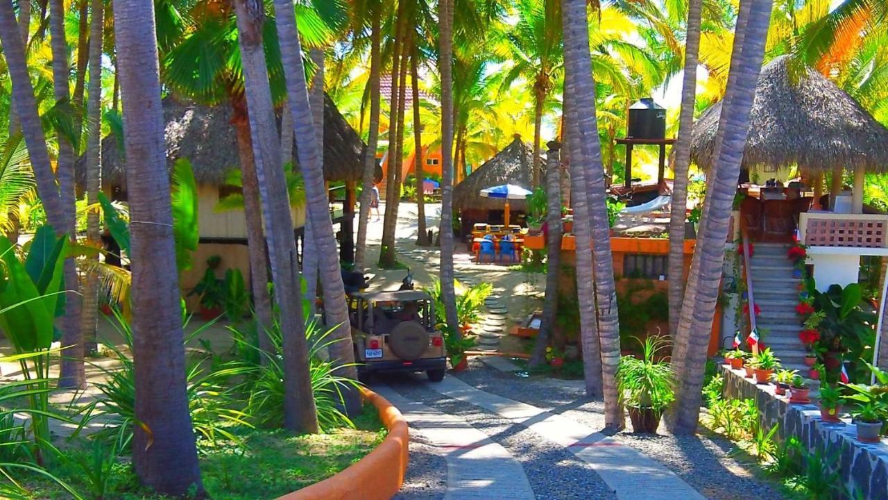 Bungalows Tree Tops - Adults Only Zihuatanejo Dış mekan fotoğraf